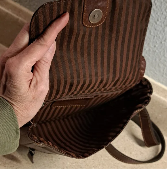 Jack George Leather Crossbody Bag - Picture 10 of 14